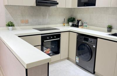 شقة مفروشة للإيجار الشهري او السنوي – الخبر (حي الحمراء)